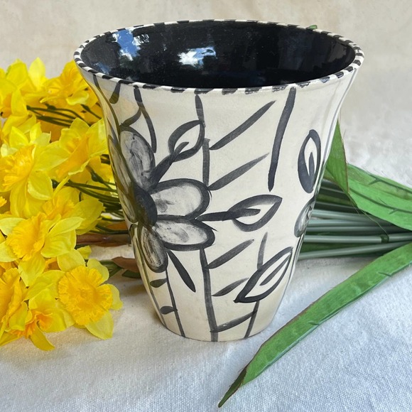 Black and White Pottery Vase or Kitchen Crock with Daisies and Stripe Design - Picture 2 of 10